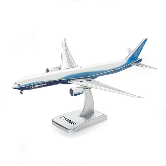 Boeing 777-300ER Die-Cast 1:400 Model