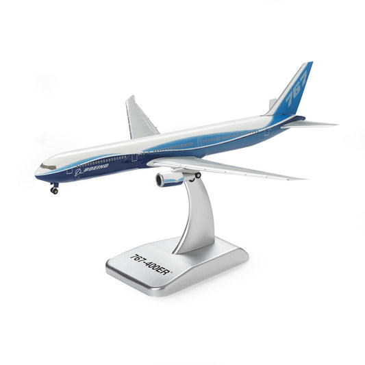 Boeing 767-400ER Die-Cast Model 1:400
