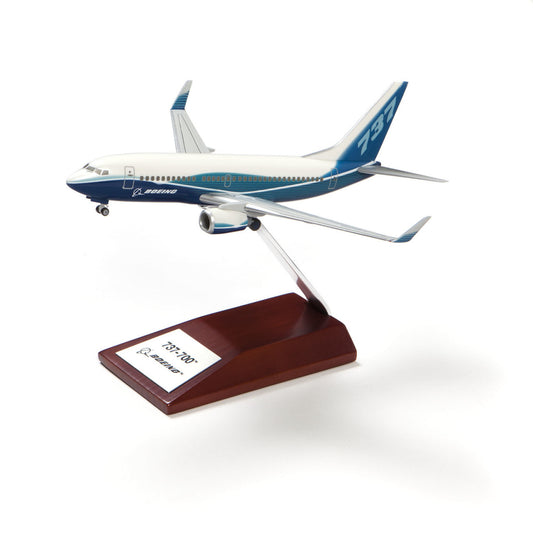 Boeing 737-700 Snap-Together Model with Wood Base 1:200